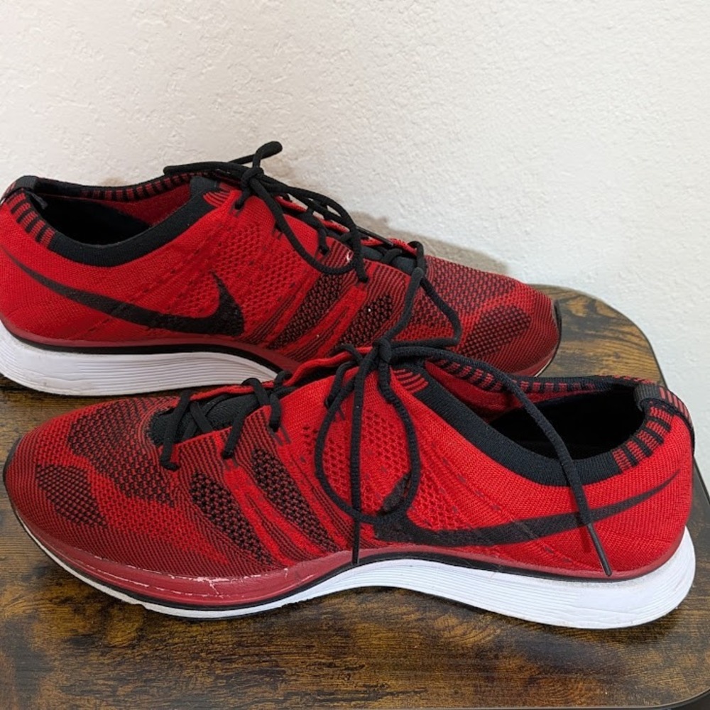 Nike Flyknit Racer Mens Red Black Athletic Running Shoes Sneakers Size 11 - Picture 10 of 15